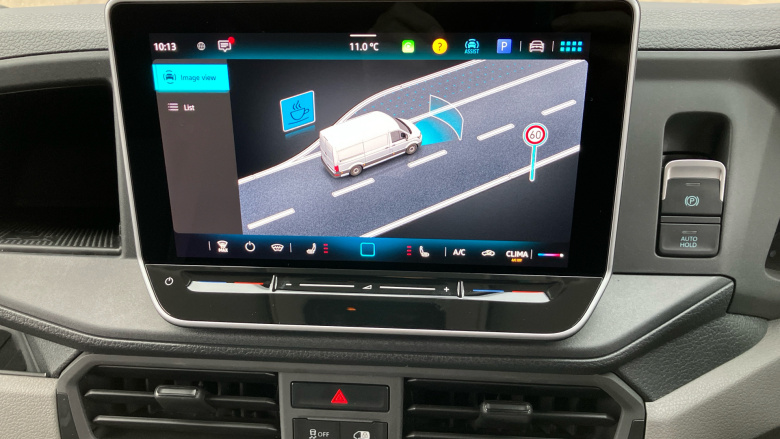 Volkswagen Crafter Cr35 Lwb Diesel Fwd 2.0 TDI 177PS Commerce Plus High Roof Van Auto